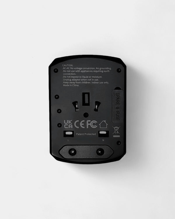 Adaptateur de voyage universel à personnaliser