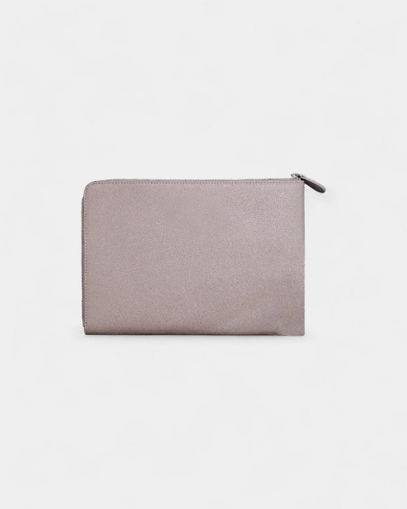 Pochette Iné Laptop en cuir recyclé à personnaliser