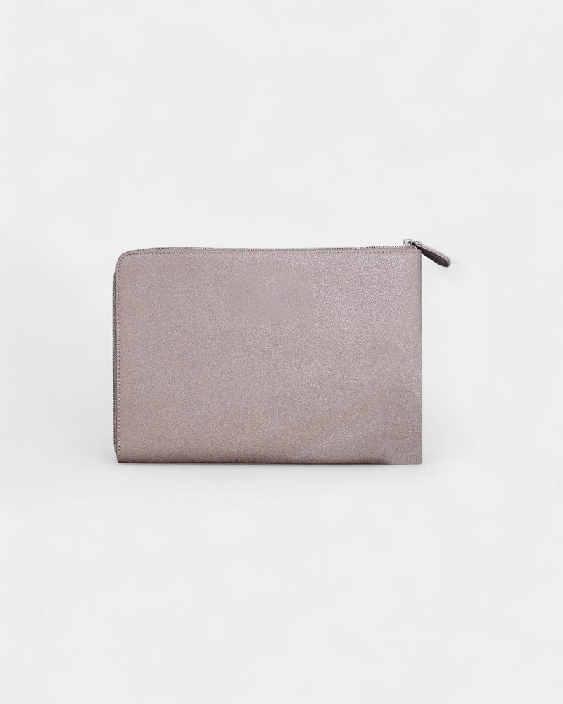 Pochette Iné Laptop en cuir recyclé à personnaliser