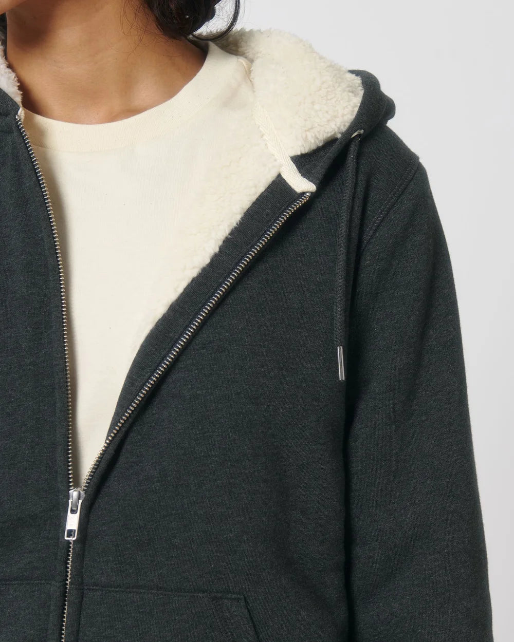 Sweat zippé à capuche doublé en sherpa à personnaliser