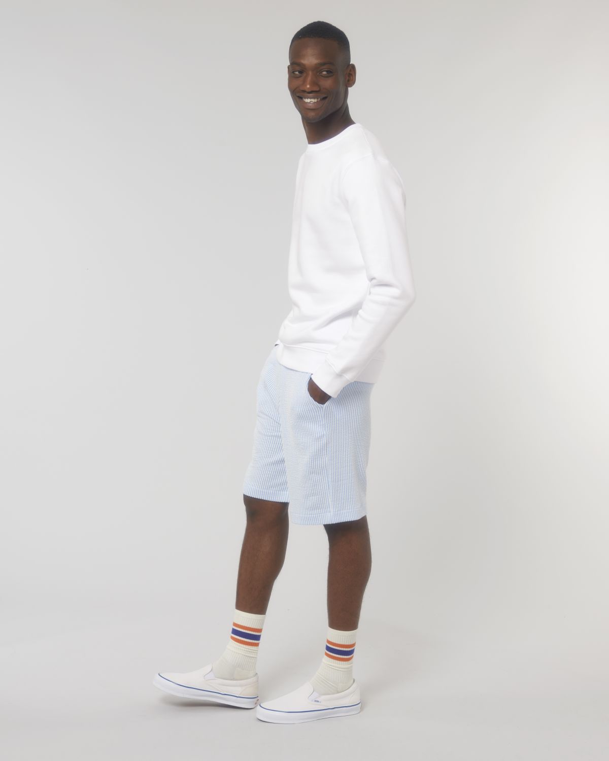 Sweat premium col rond unisexe en coton bio à personnaliser
