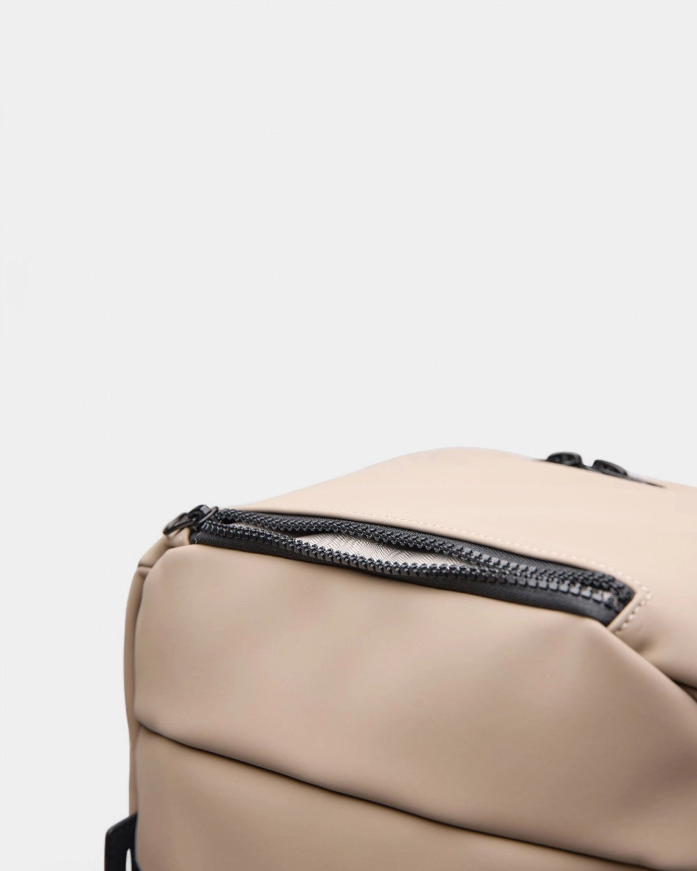 Sac à dos polyvalent 33L VINGA à personnaliser