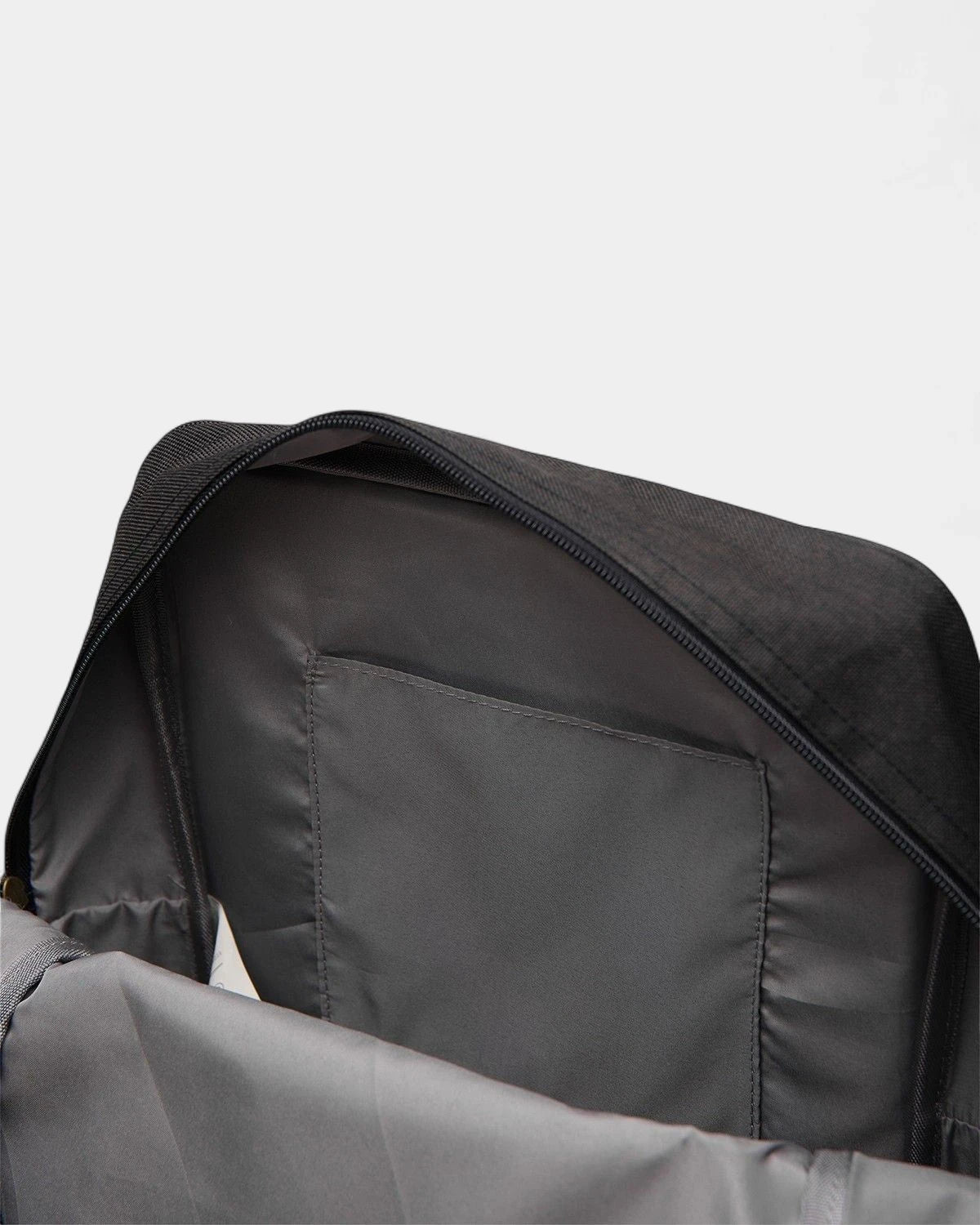 sac-a-dos-leger-vinga-a-personnaliser5