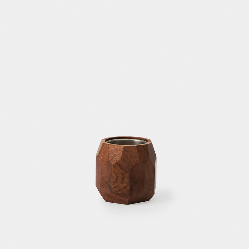 Pot à crayon géométrique en bois noyer personnalisable